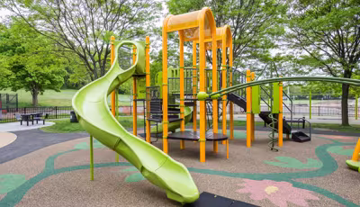 Hunt Almont Playground